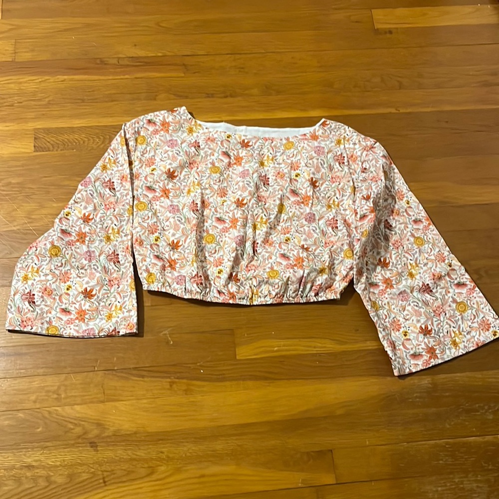 J Crew Floral Pattern 3/4 sleeve Crop top